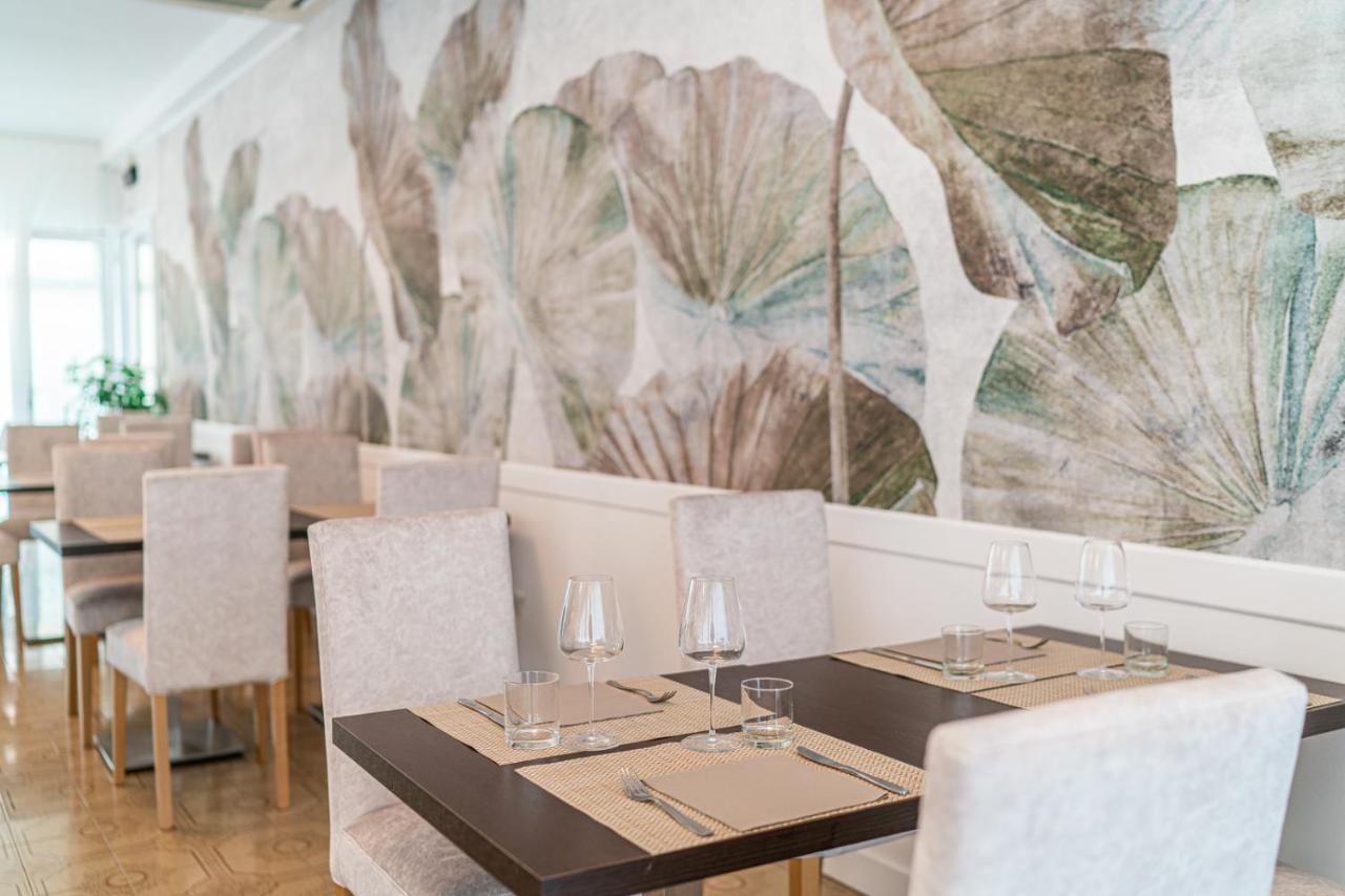 Pigalle Hotel